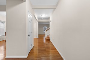 06. Foyer.jpg