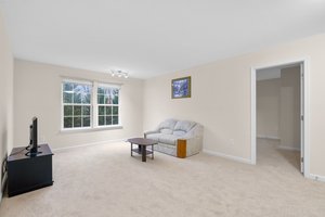 24. Sitting area.jpg