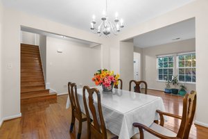09. Dining room.jpg