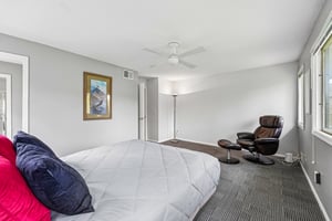 Hyde Park Ln-S0505-026.jpg