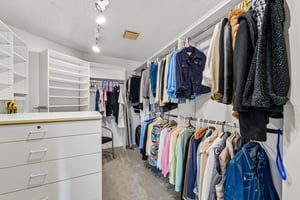 Hyde Park Ln-S0505-030.jpg