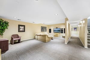Hyde Park Ln-S0505-036.jpg