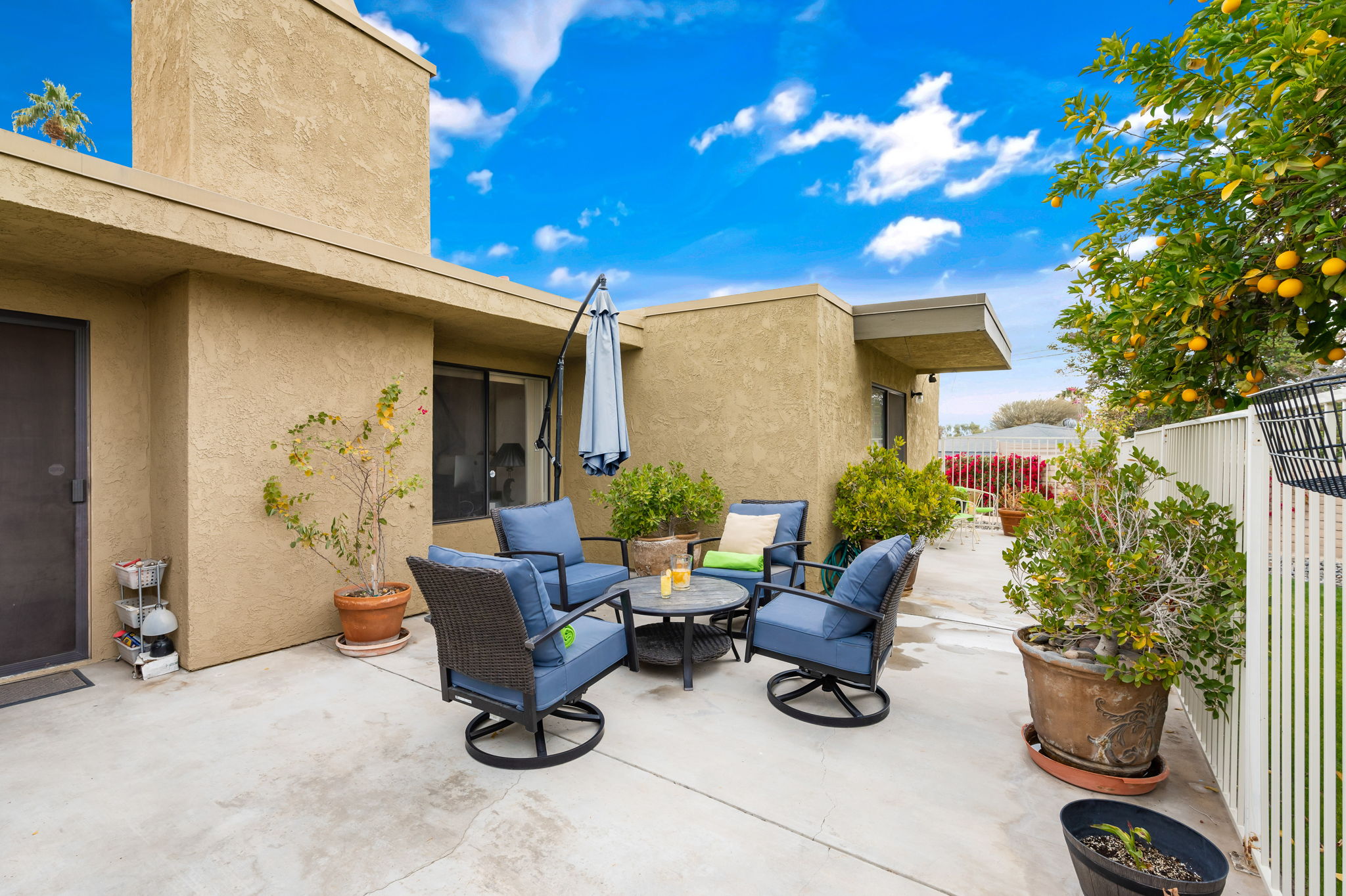 74230 Santa Rosa Cir, Palm Desert, CA 92260, USA Photo 2