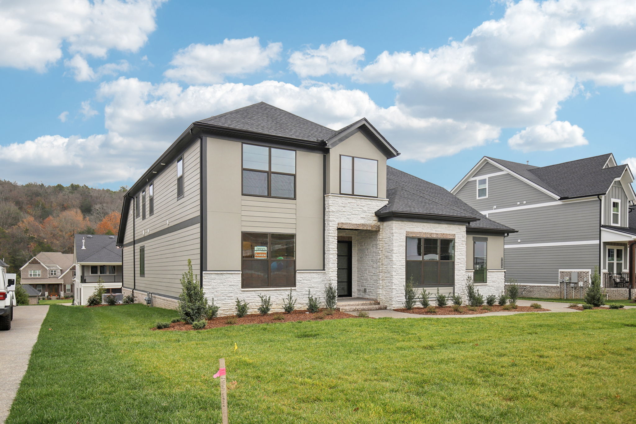 7424 LEELEE DRIVE-S2211-004