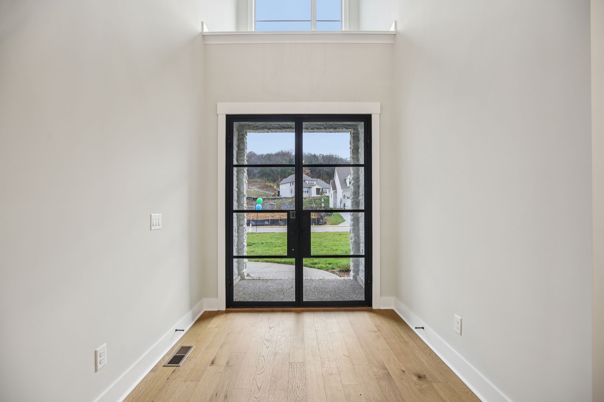 7424 LEELEE DRIVE-S2211-008