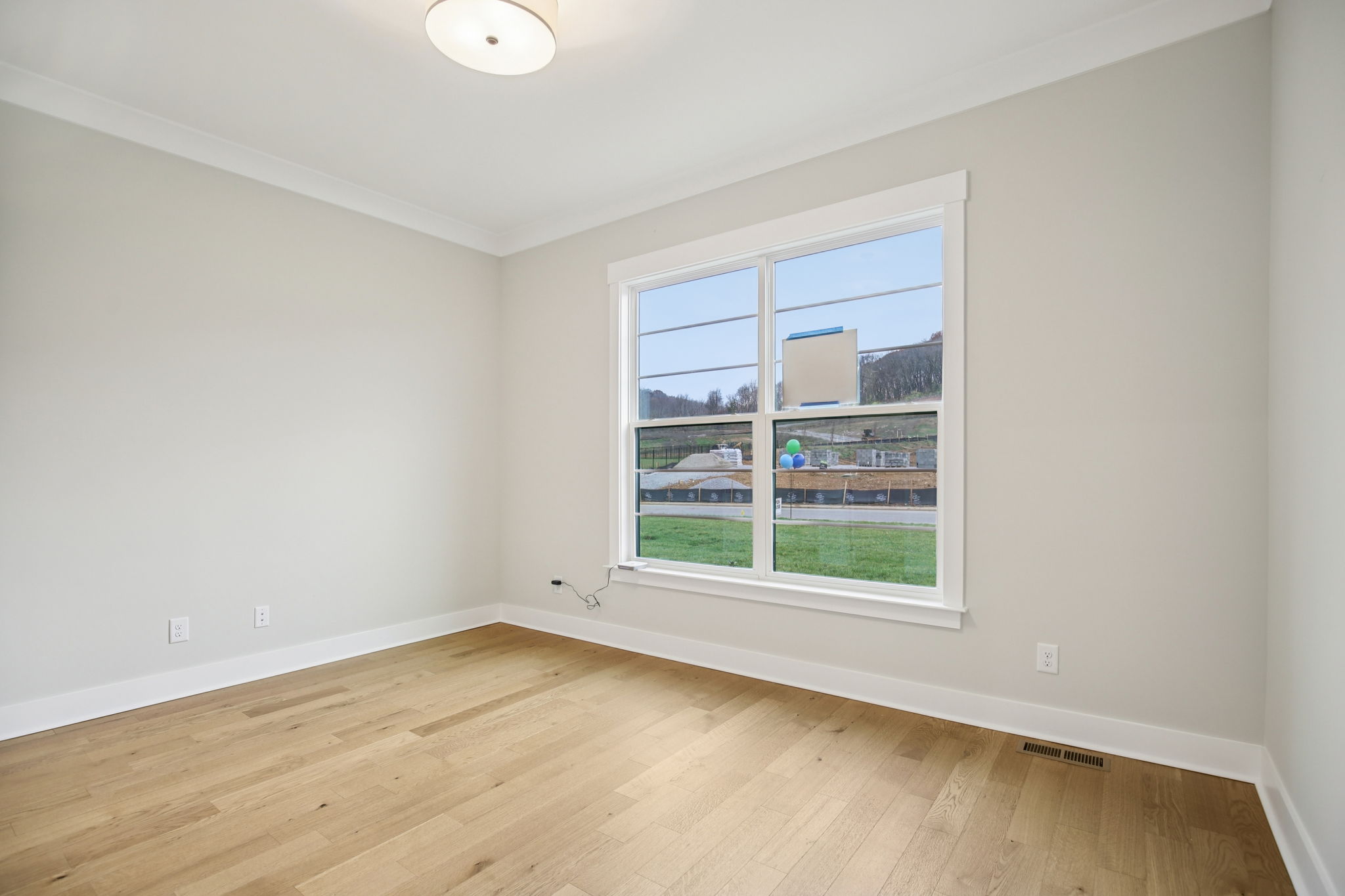 7424 LEELEE DRIVE-S2211-047