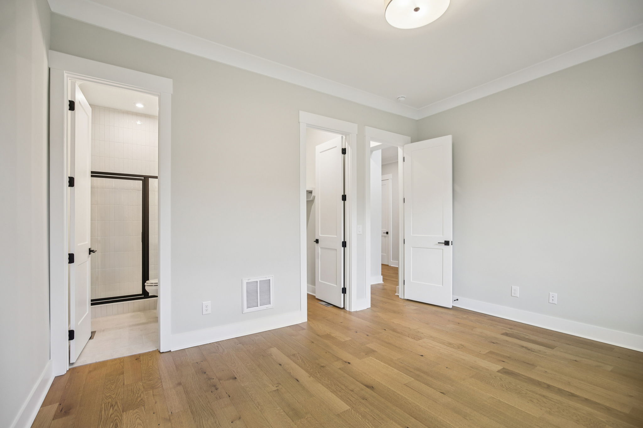 7424 LEELEE DRIVE-S2211-048
