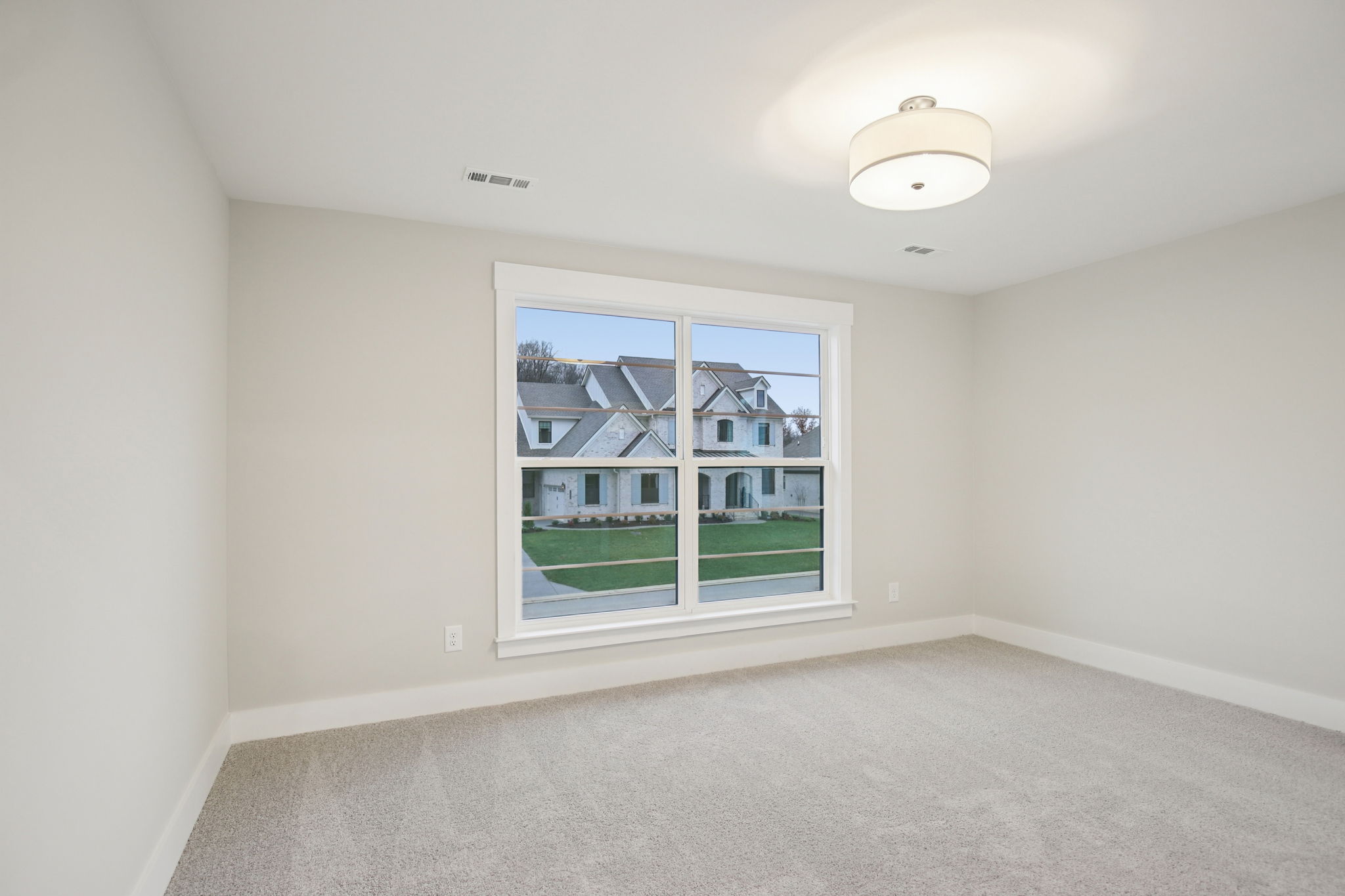 7424 LEELEE DRIVE-S2211-068