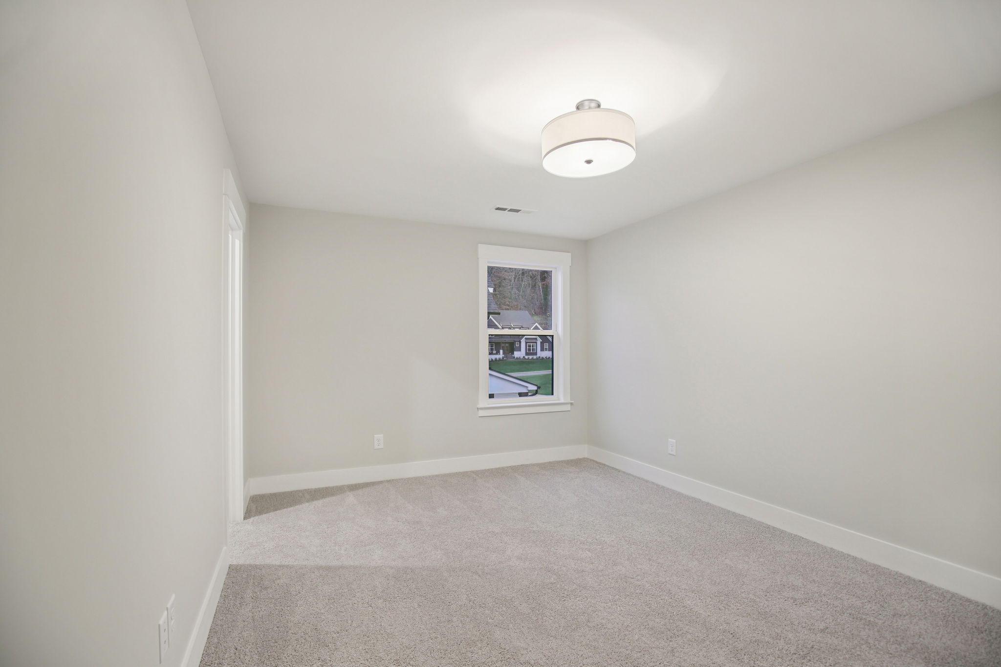 7424 LEELEE DRIVE-S2211-081