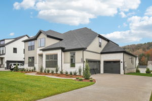 7424 LEELEE DRIVE-S2211-002