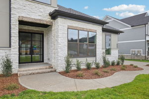 7424 LEELEE DRIVE-S2211-006