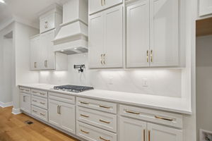 7424 LEELEE DRIVE-S2211-027