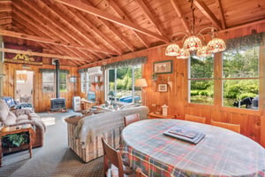 Hickory Point Ln-010.jpg