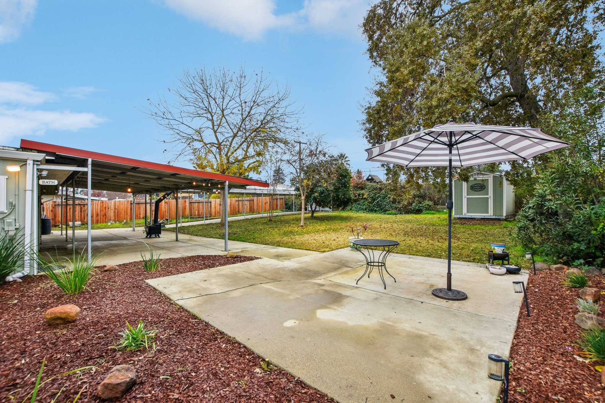 Van Maren Ln-S1612-024.jpg