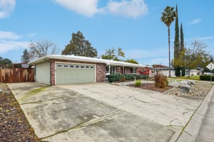 Van Maren Ln-S1612-002.jpg