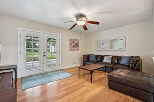 Van Maren Ln-S1612-005.jpg