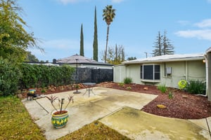 Van Maren Ln-S1612-023.jpg