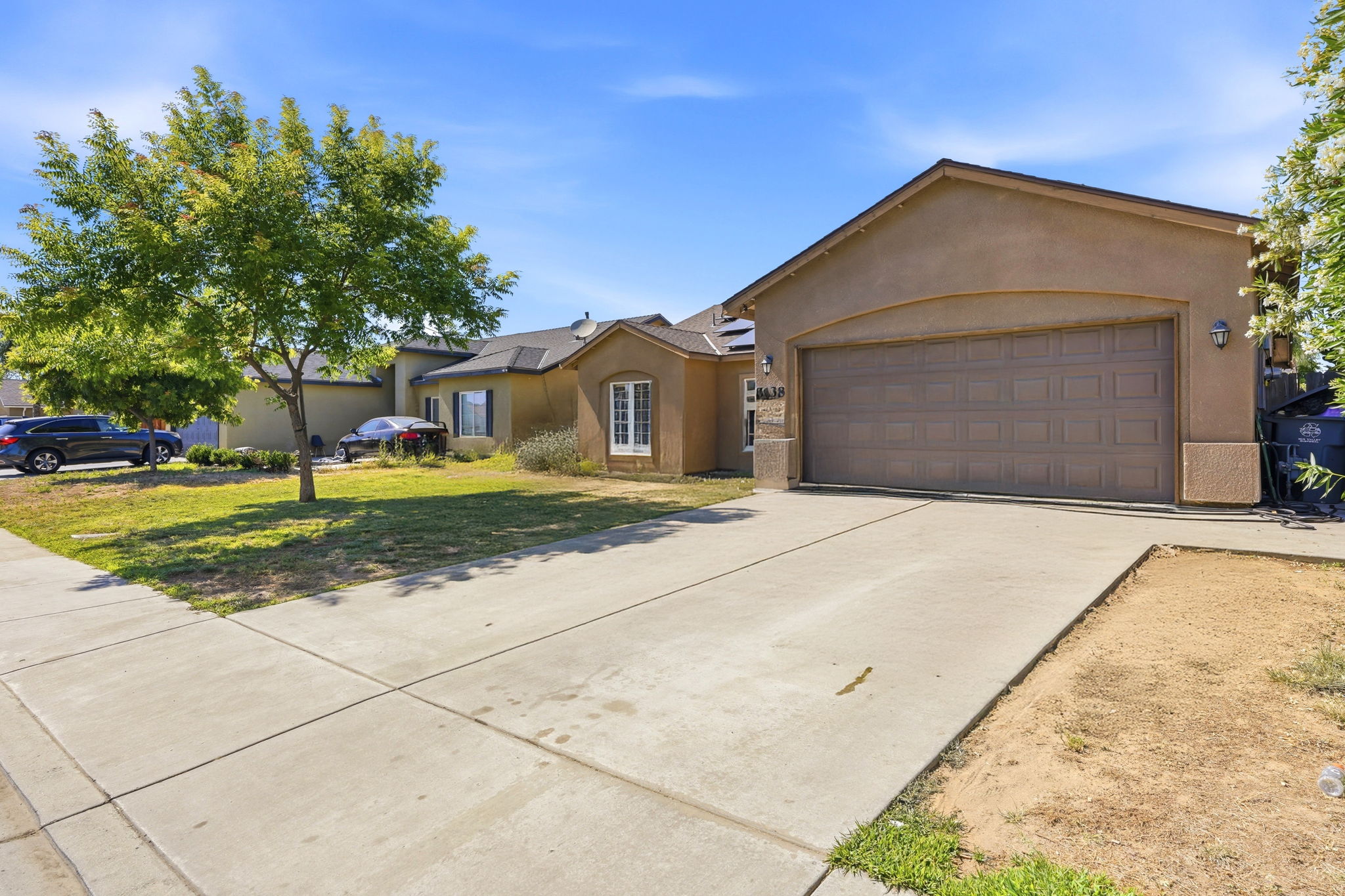003_F8_7438 Ensminger Ave