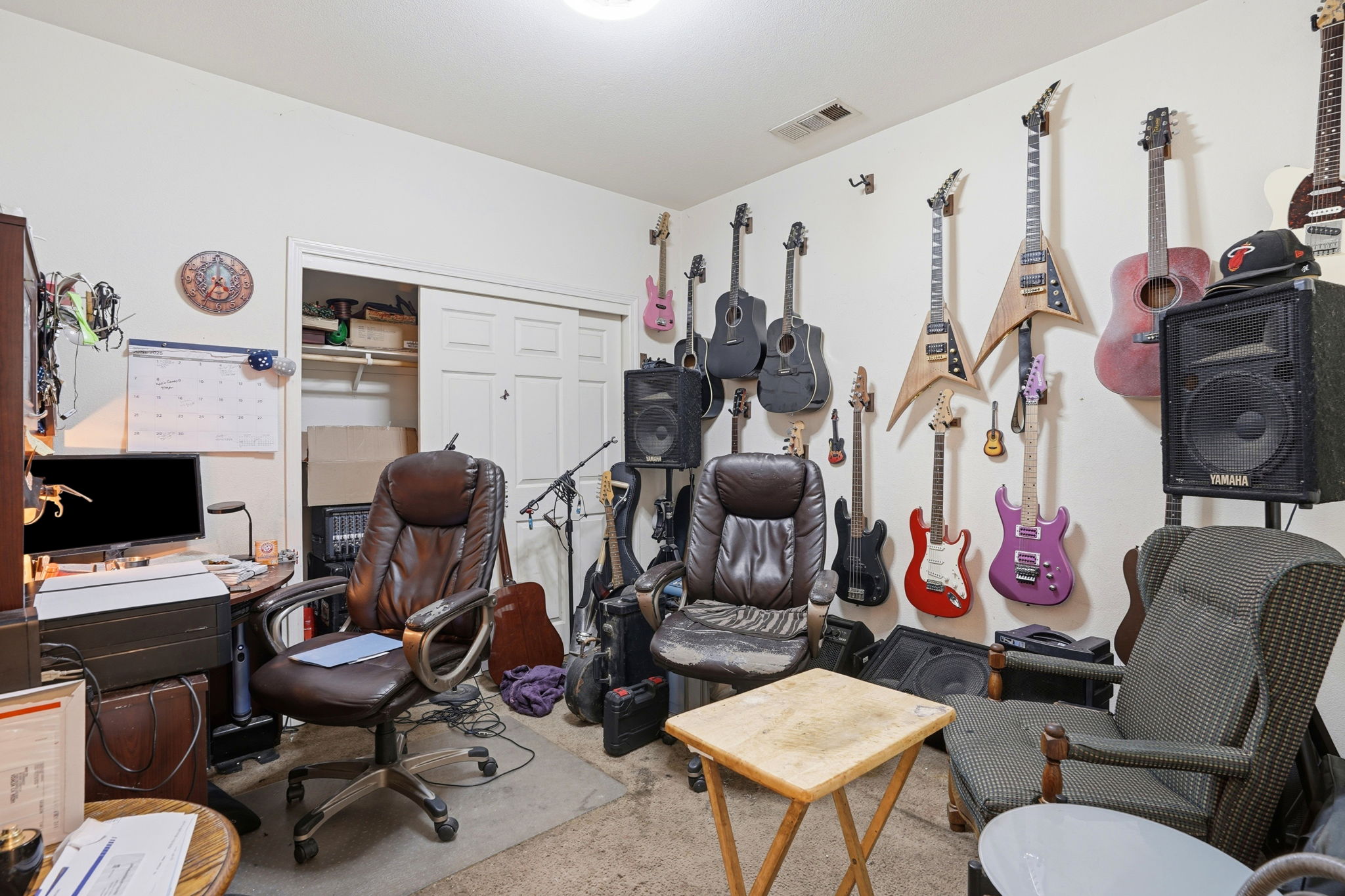 017_F8_7438 Ensminger Ave