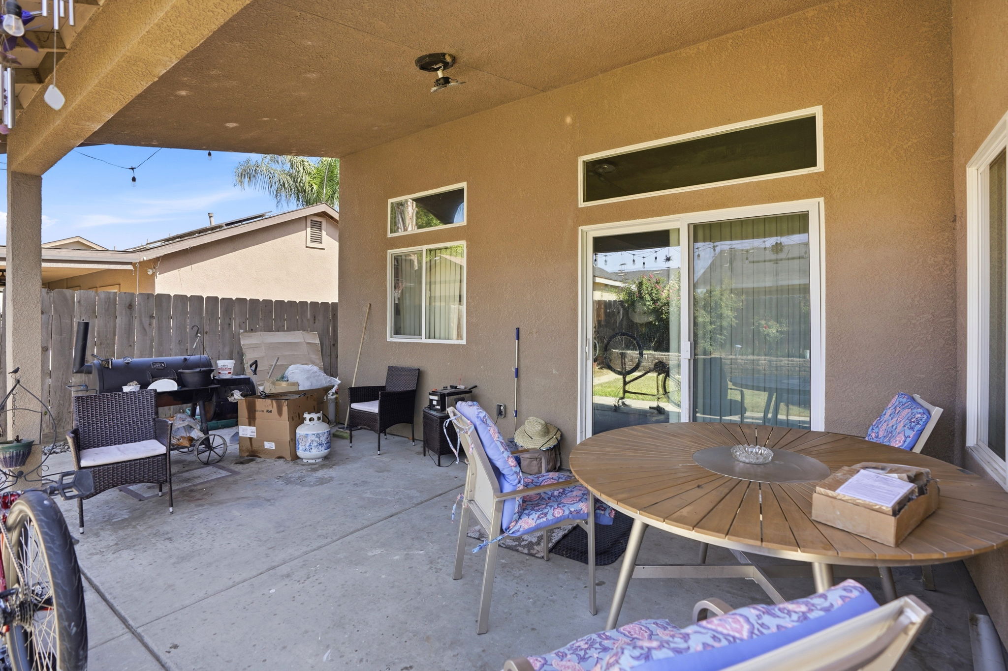 027_F8_7438 Ensminger Ave