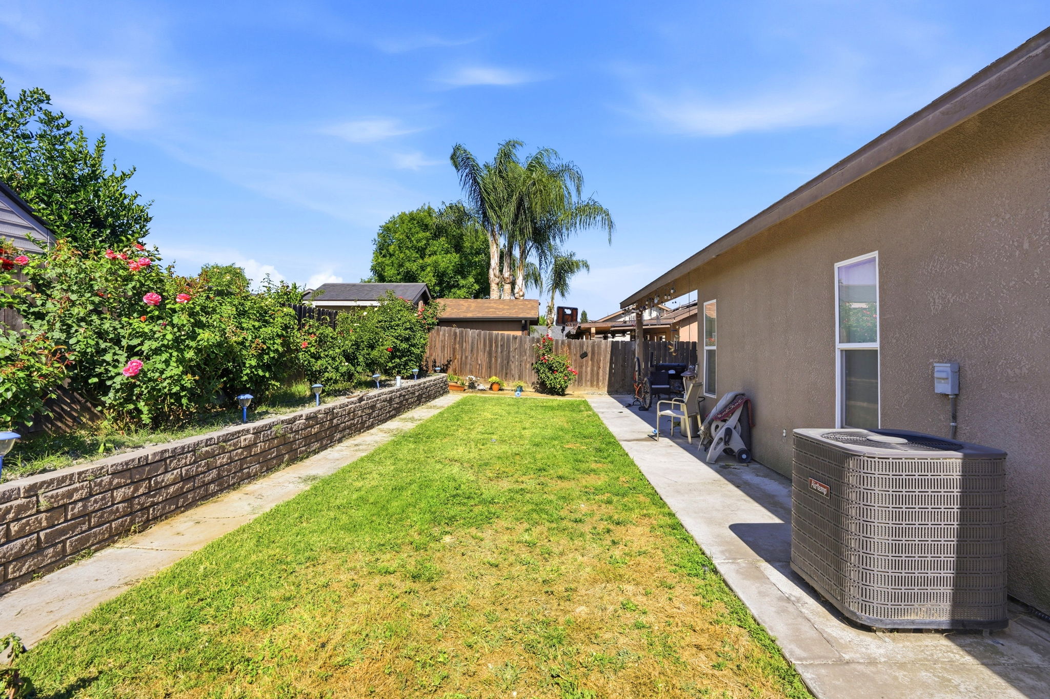 032_F8_7438 Ensminger Ave