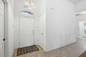 008_F8_7438 Ensminger Ave