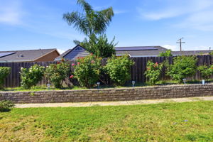 033_F8_7438 Ensminger Ave