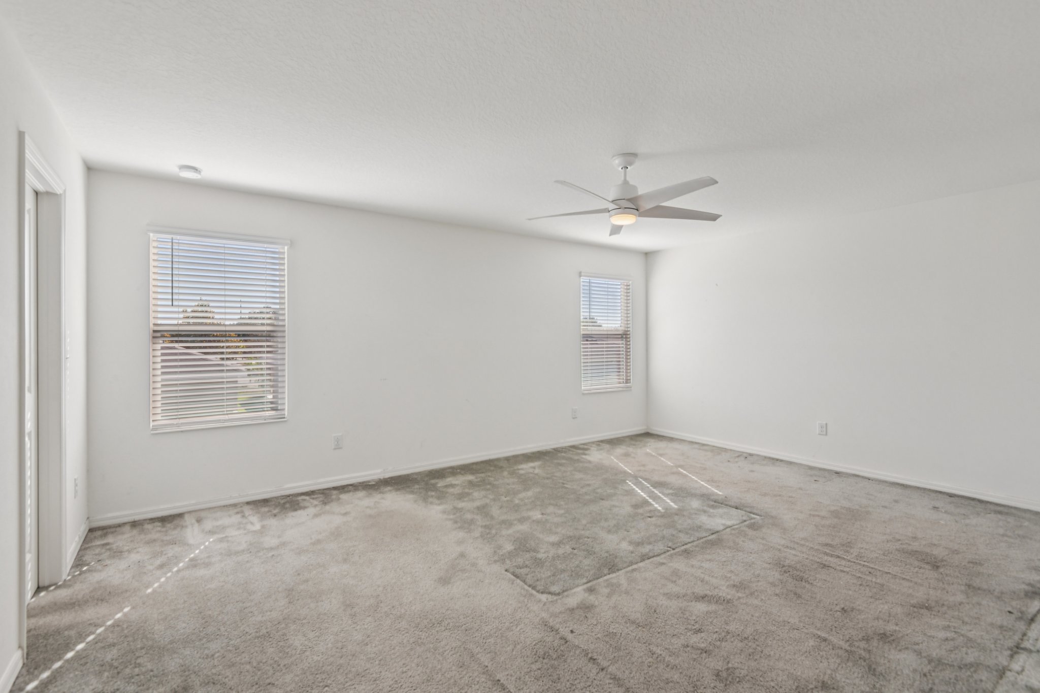 Northern Lights Dr-S1411-025.jpg