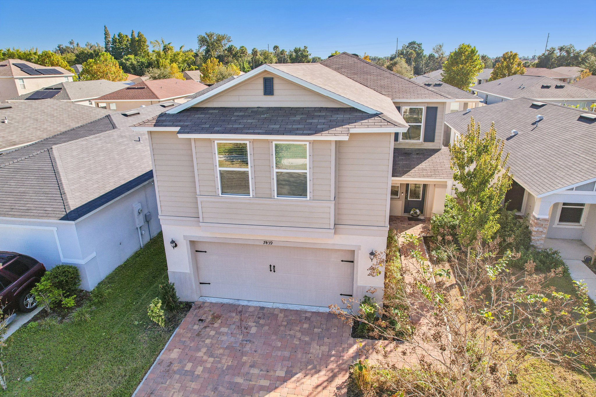 Northern Lights Dr-S1511-002.jpg