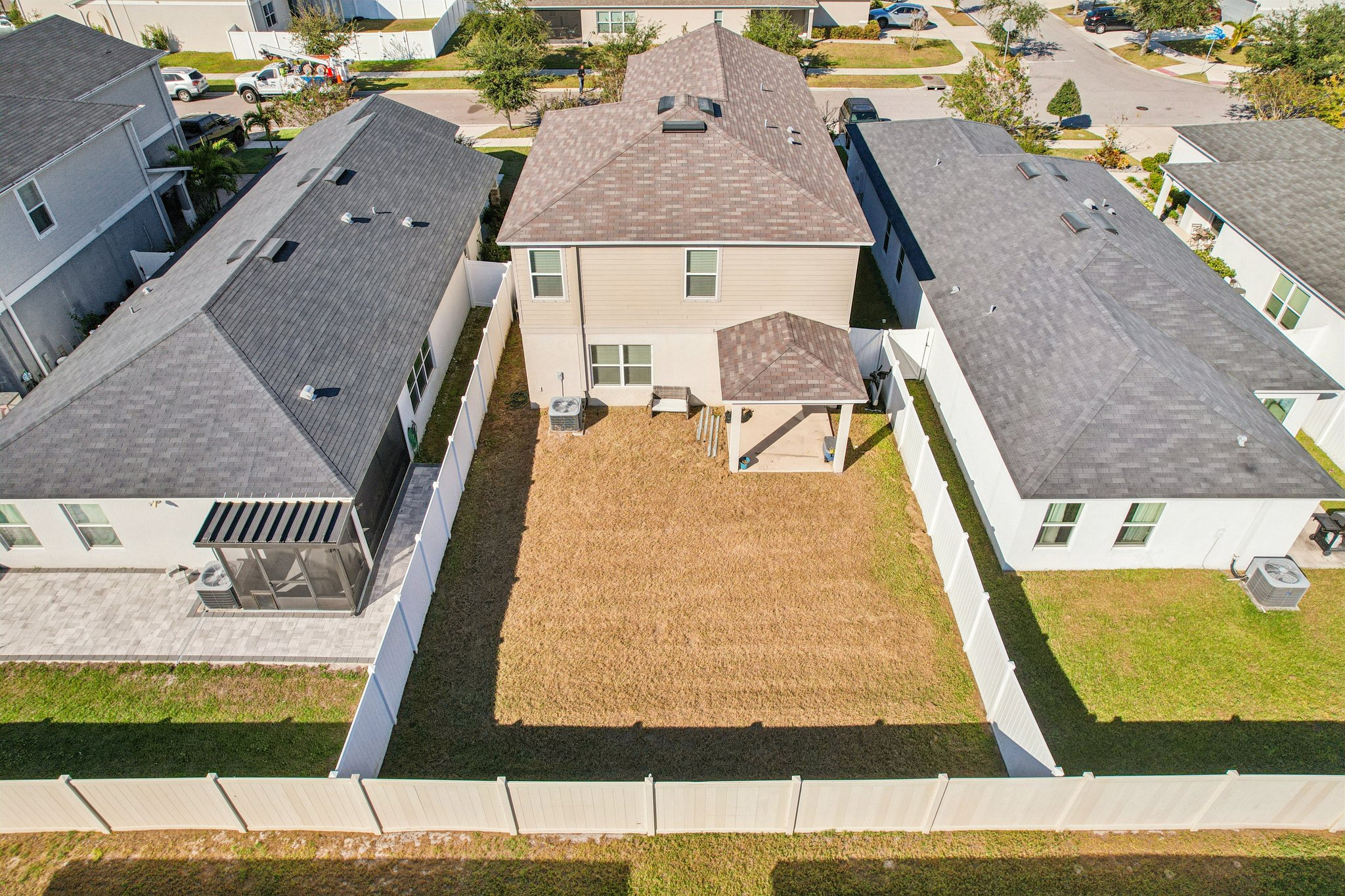 Northern Lights Dr-S1511-012.jpg