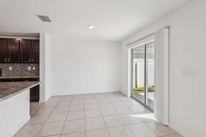 Northern Lights Dr-S1411-012.jpg