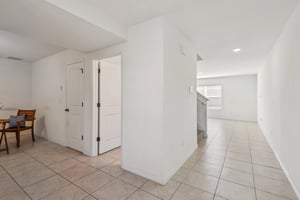 Northern Lights Dr-S1411-021.jpg