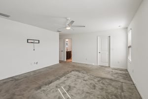 Northern Lights Dr-S1411-027.jpg