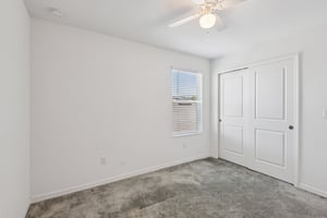 Northern Lights Dr-S1411-032.jpg