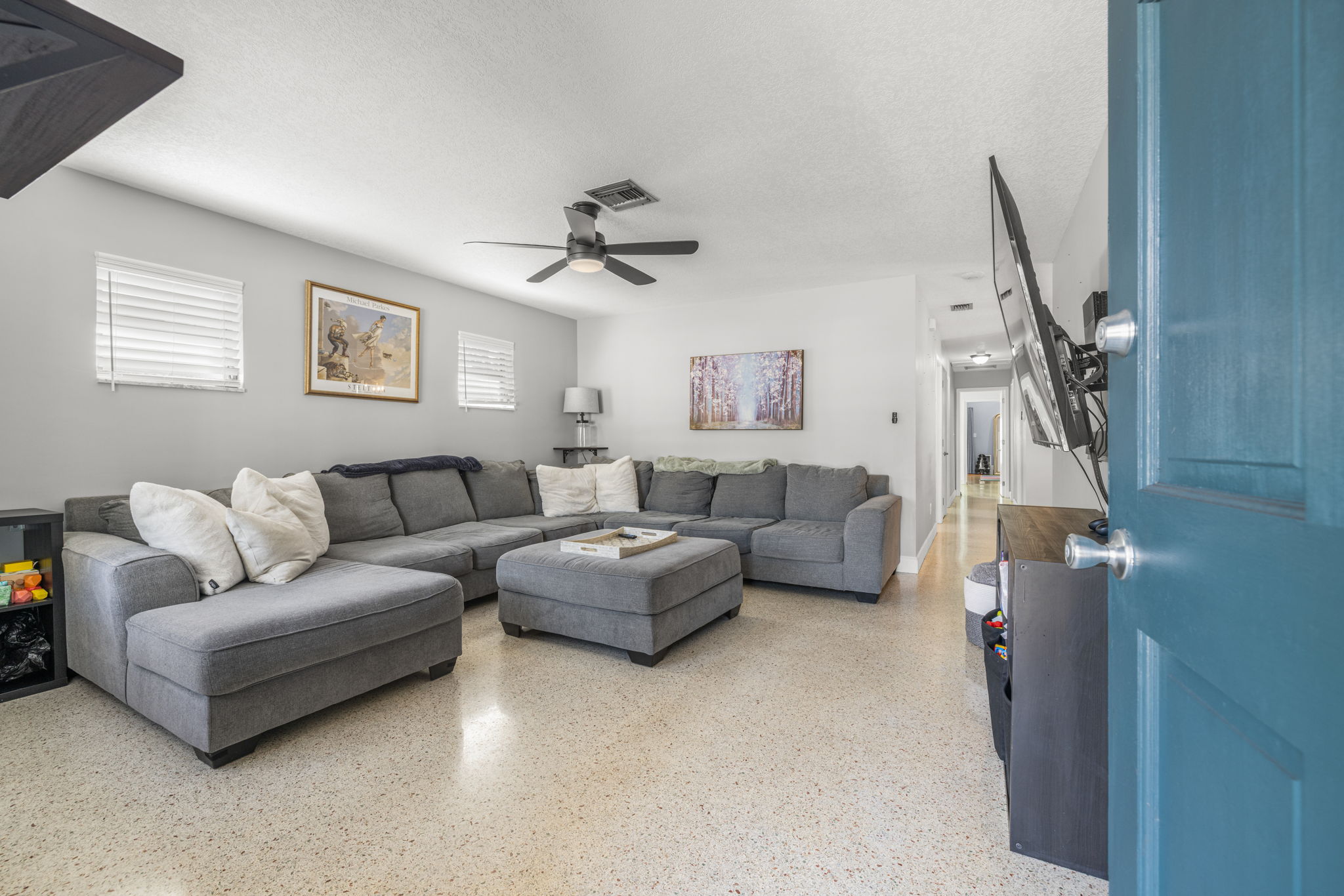 4 - 744 63rd Ave N, St. Petersburg, FL 33702