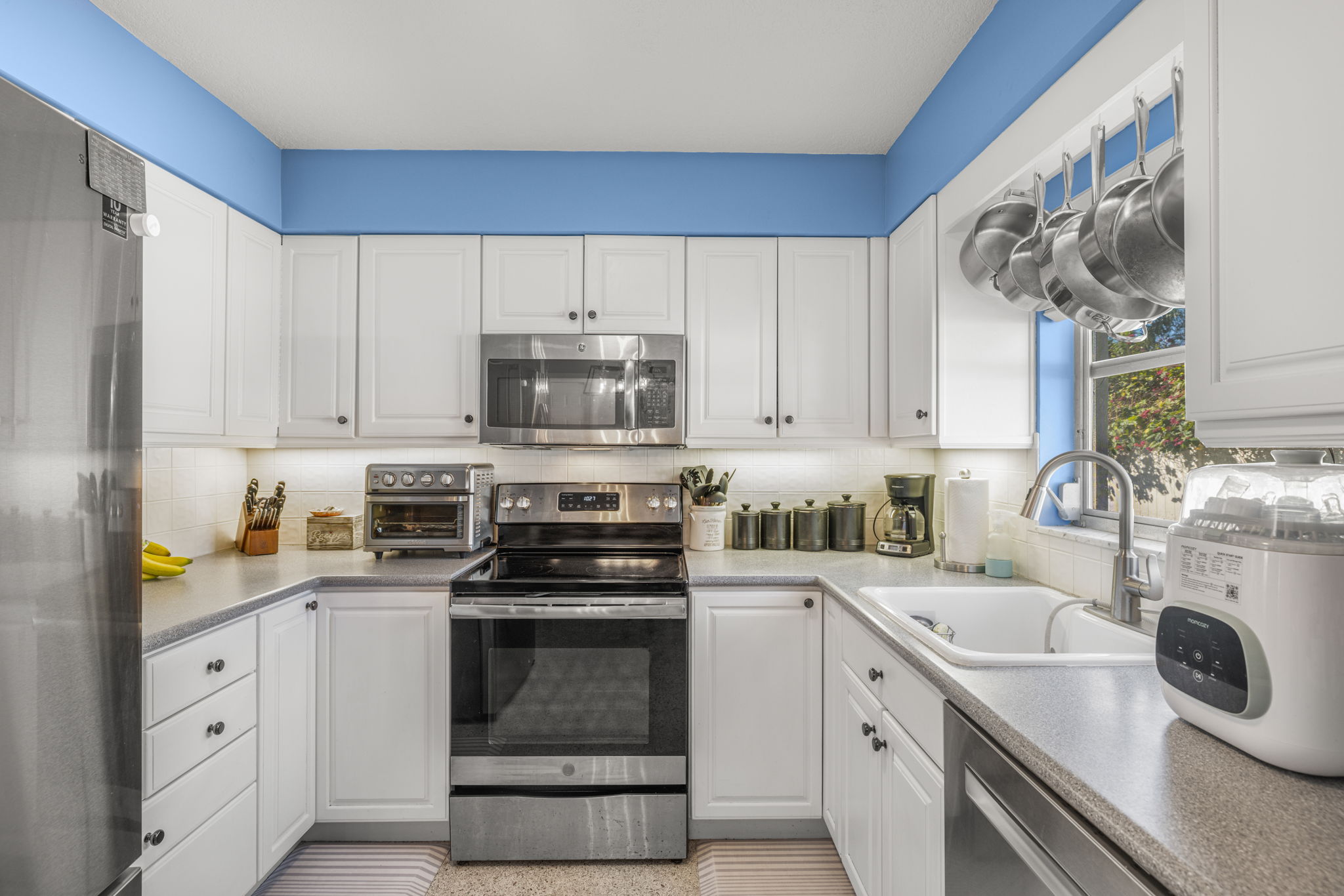 9 - 744 63rd Ave N, St. Petersburg, FL 33702