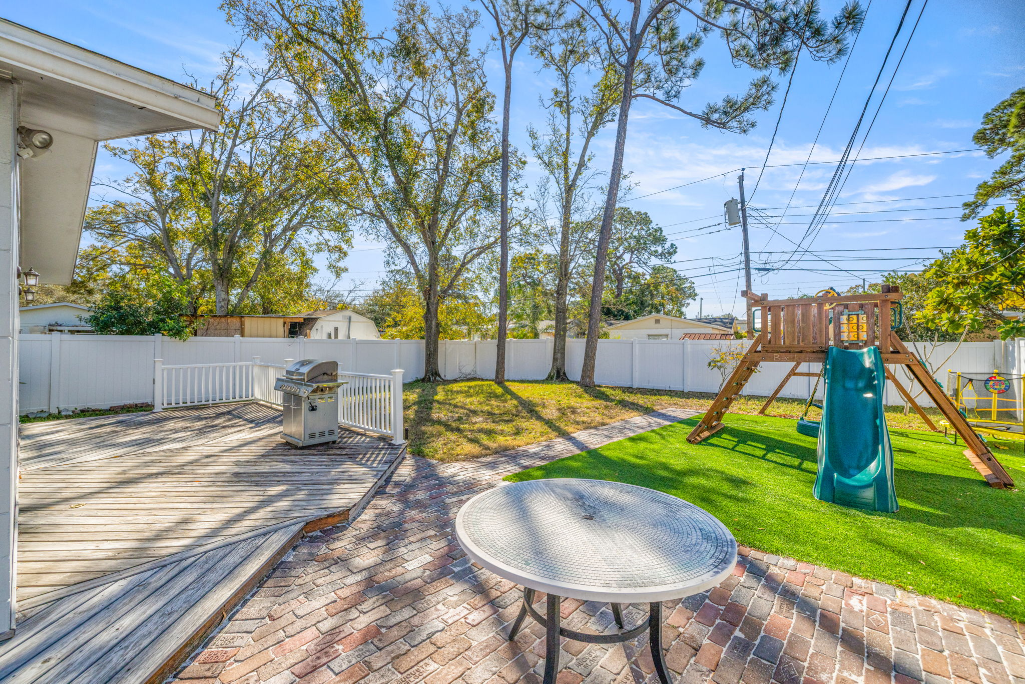 22 - 744 63rd Ave N, St. Petersburg, FL 33702