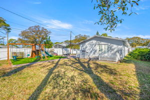 25 - 744 63rd Ave N, St. Petersburg, FL 33702