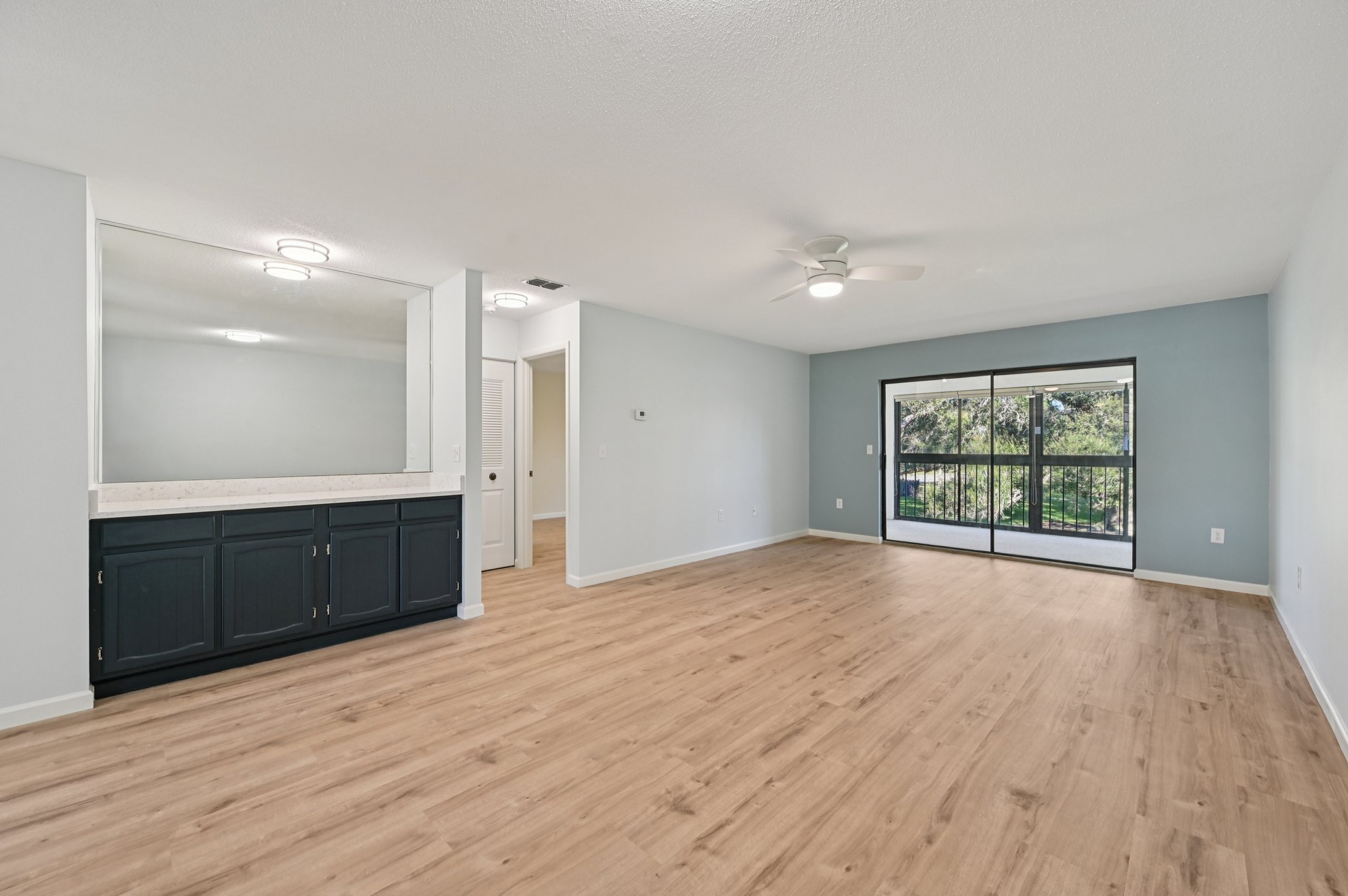 Avenida Estancias Unit D-S1612-007.jpg