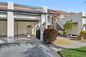 Avenida Estancias Unit D-S1612-002.jpg