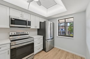 Avenida Estancias Unit D-S1612-013.jpg