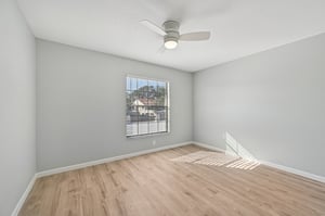 Avenida Estancias Unit D-S1612-019.jpg