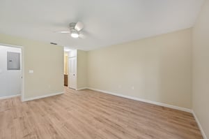 Avenida Estancias Unit D-S1612-023.jpg