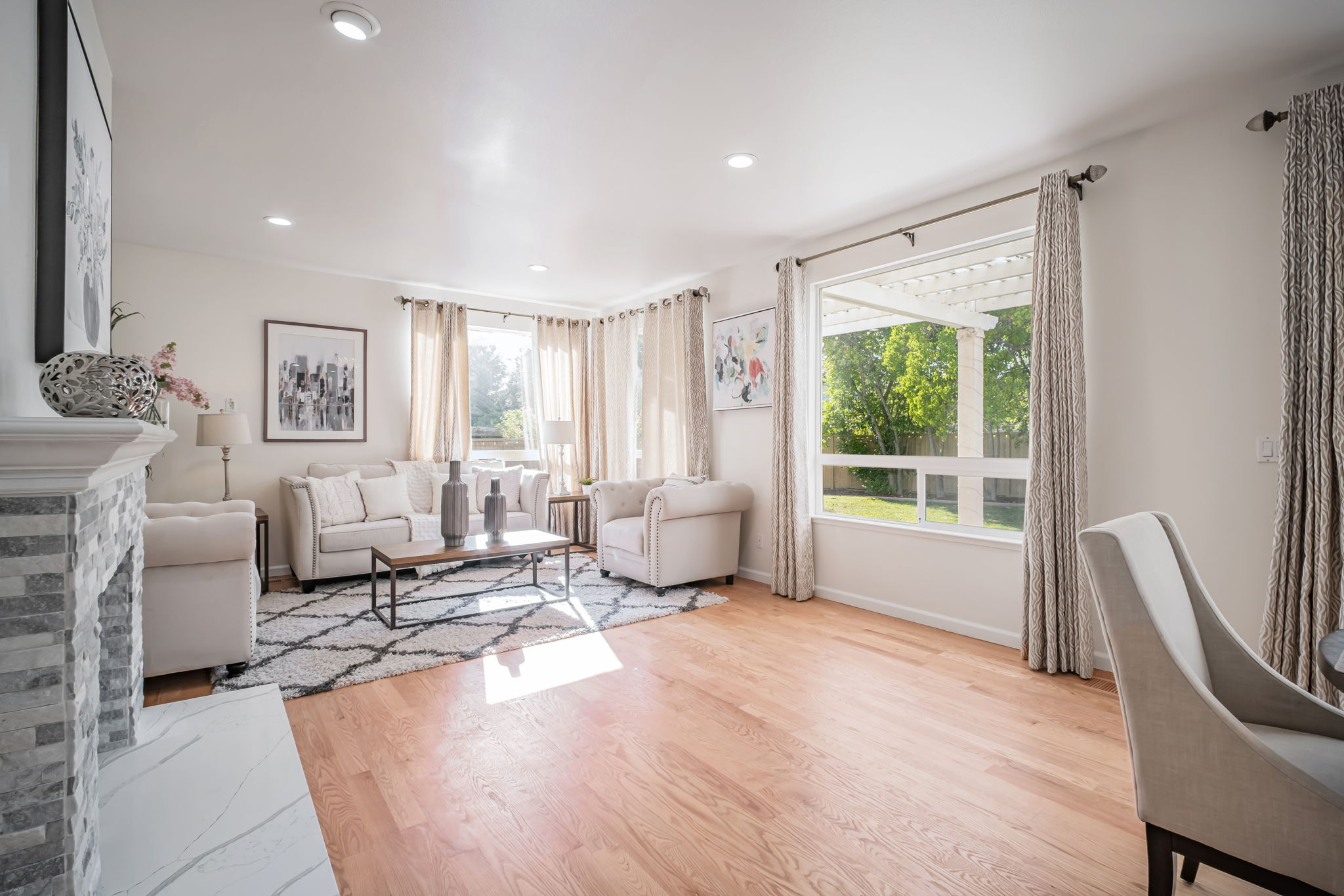 013_ 744 Bodega Ct 