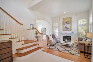 008_ 744 Bodega Ct 