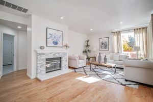 012_ 744 Bodega Ct 