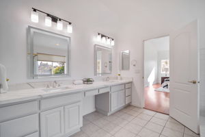 044_ 744 Bodega Ct 