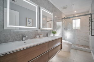 046_ 744 Bodega Ct 