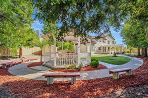 060_ 744 Bodega Ct 
