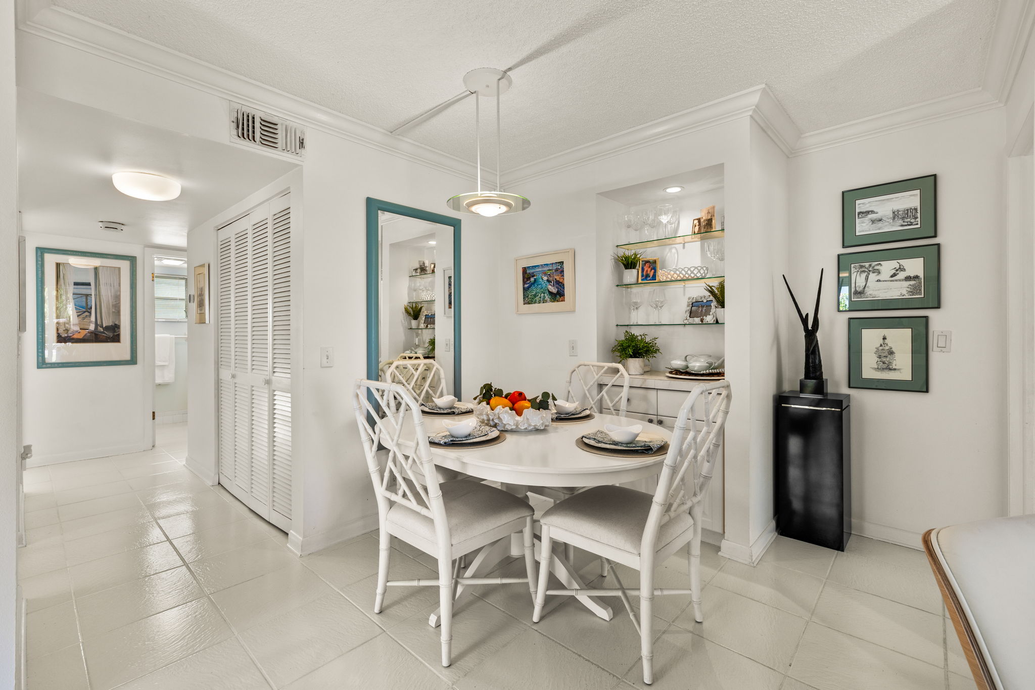 Dining Area with built-in niche